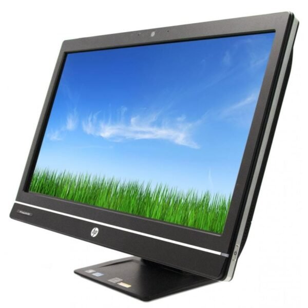 Computador todo en uno HP Compaq 8300 Elite, mostrando su diseño elegante y funcional, ideal para uso empresarial y educativo.